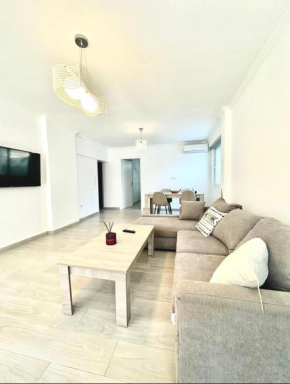 Luxury 2 bedroom apartment in Kavouri near the beach